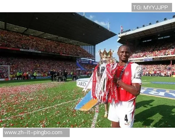 中国足球百大球星榜单揭晓 本土球员实力与荣耀的跨越之路 中国足球百大球星榜单揭晓 本土球员实力与荣耀的跨越之路