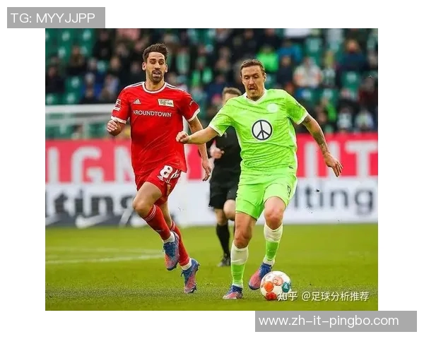 从蓝球星视角看足球比赛的独特体验与分析方法 从蓝球星视角看足球比赛的独特体验与分析方法